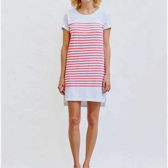 Sundry Dresses & Skirts - NWT Sundry Striped T-Shirt Dress